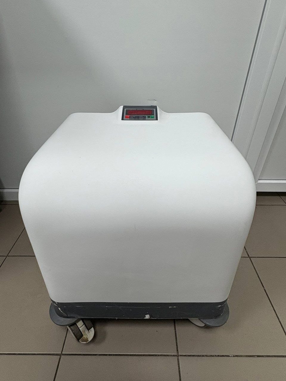 Повітряний медичний компресор DK50 DS.
