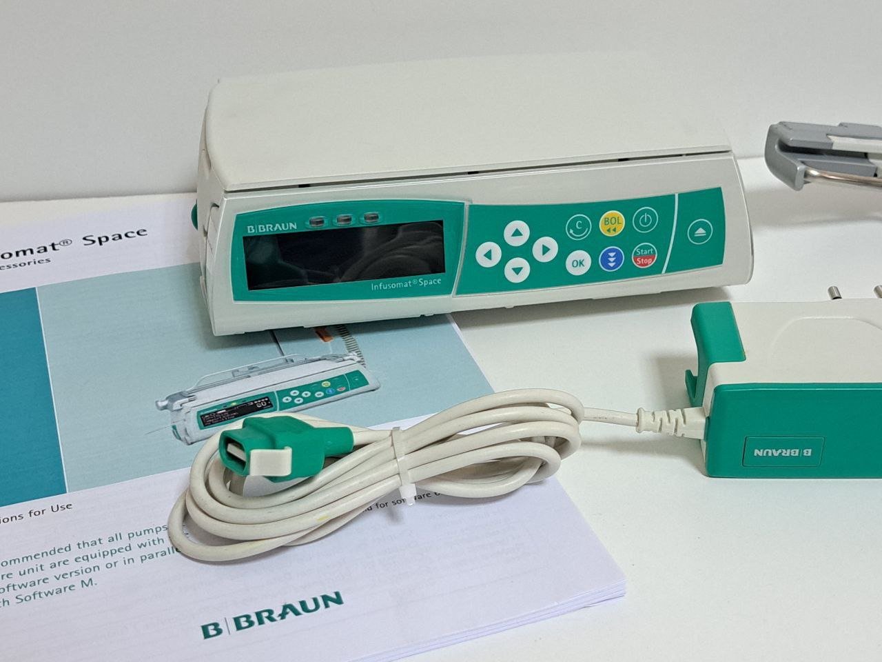 B.Braun Space  ( мануал, блок живлення, кріплення, системи для інфузії в комплекті)